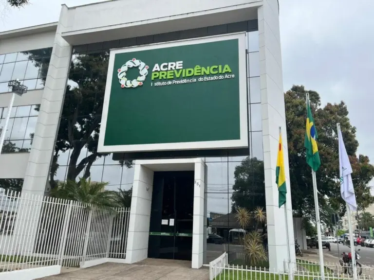 Governo paga auxílio-saúde automático para servidores inativos e pensionistas