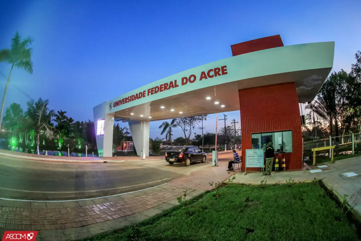 Concurso Ufac: inscrições encerram nesta terça-feira com salários de até R$ 5,2 mil