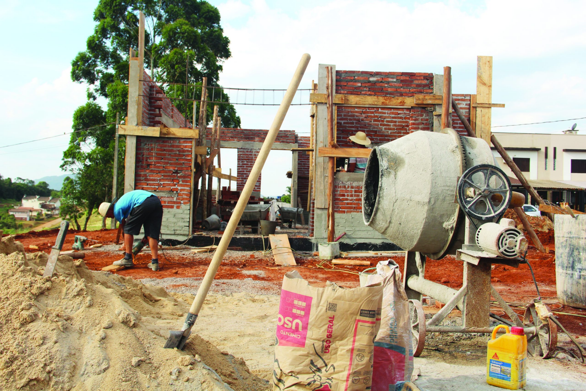 Custo da construção dispara no Acre e tem uma das maiores altas do país em março