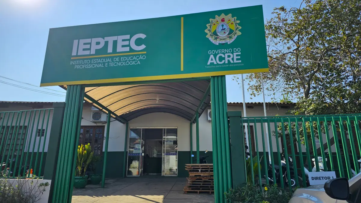 Cruzeiro do Sul recebe vagas em cursos técnicos EaD para servidores da educação