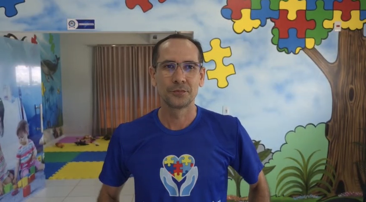 Famílias e comunidade são convidadas para caminhada pelo autismo no dia 24